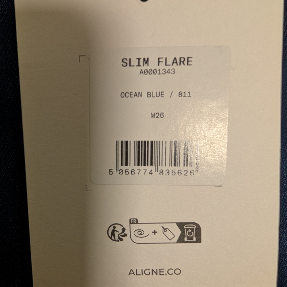 Aligne Denim Slim Flare Ocean Blue Jeans 26 NWT Dark Wash - Picture 5 of 12